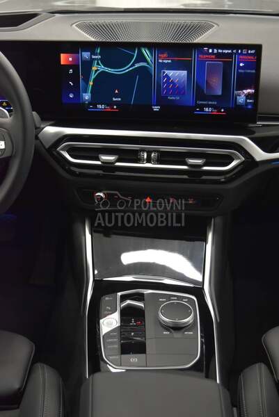 BMW 320 i xDrive AT
