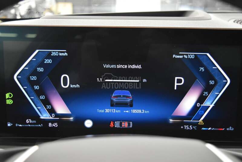 BMW 320 i xDrive AT
