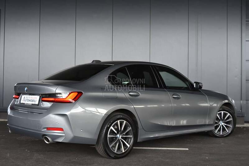 BMW 320 i xDrive AT
