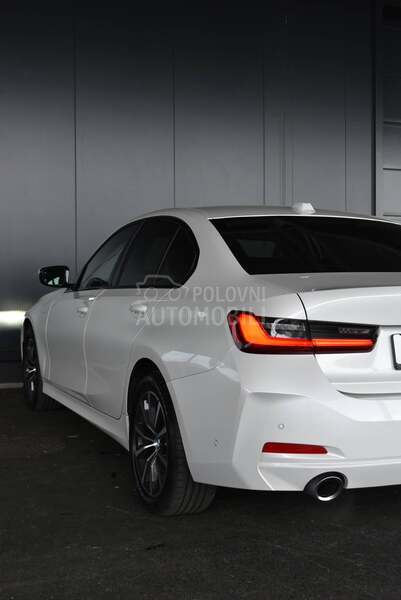 BMW 320 i xDrive AT
