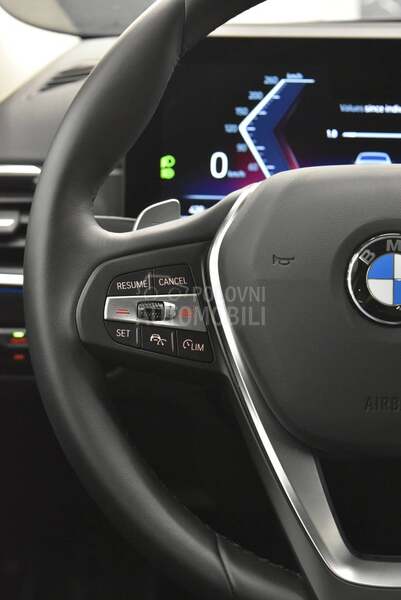 BMW 320 i xDrive AT