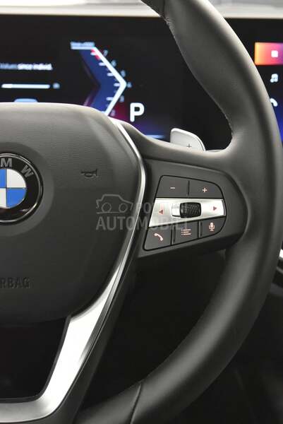 BMW 320 i xDrive AT