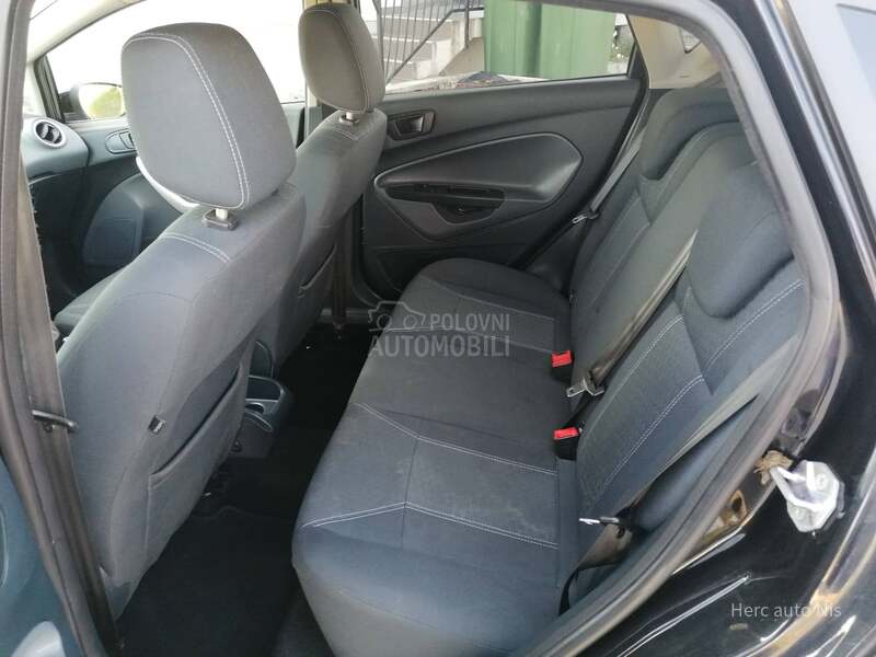 Ford Fiesta 1.4i TITANIUM CH