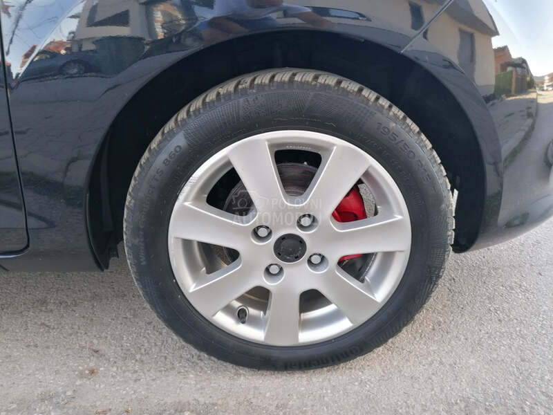 Ford Fiesta 1.4i TITANIUM CH