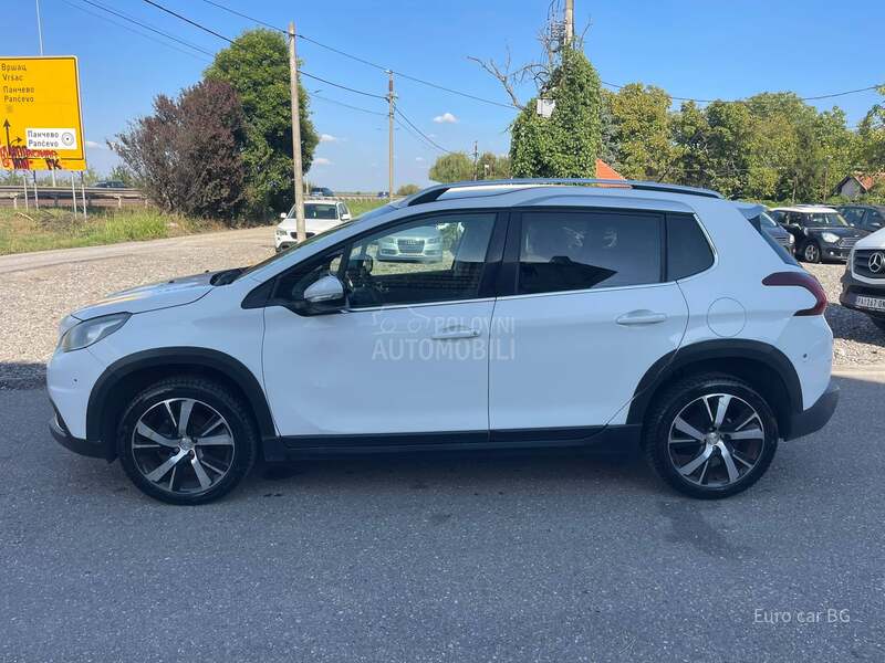 Peugeot 2008 A K C I J A