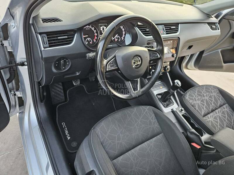Škoda Octavia 1.6tdi DRIVE