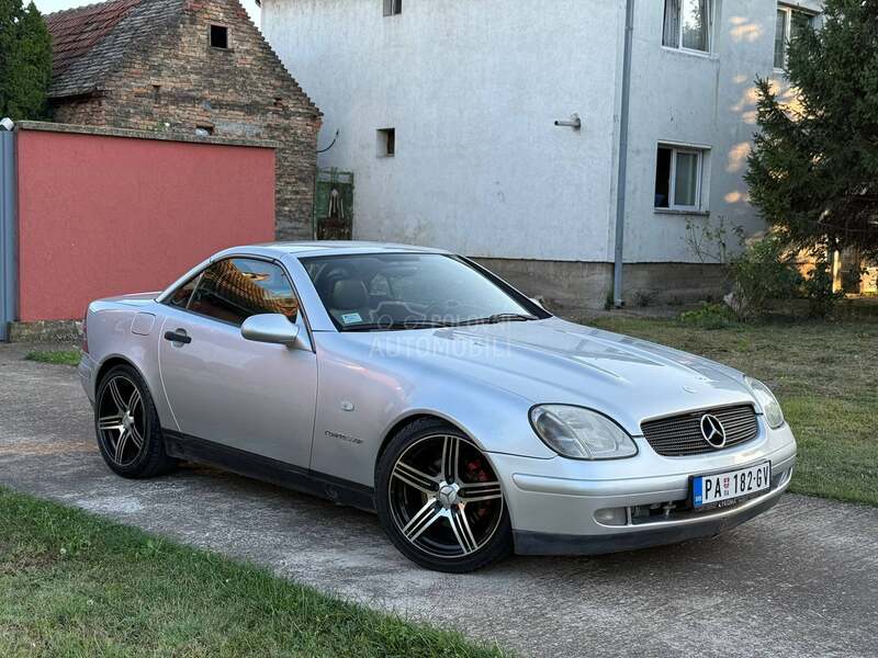 Mercedes Benz SLK 230 