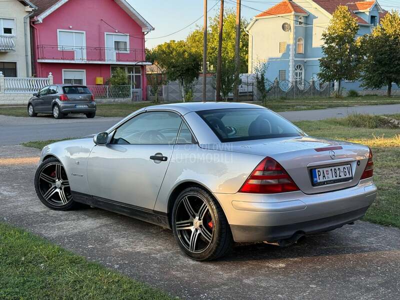 Mercedes Benz SLK 230 