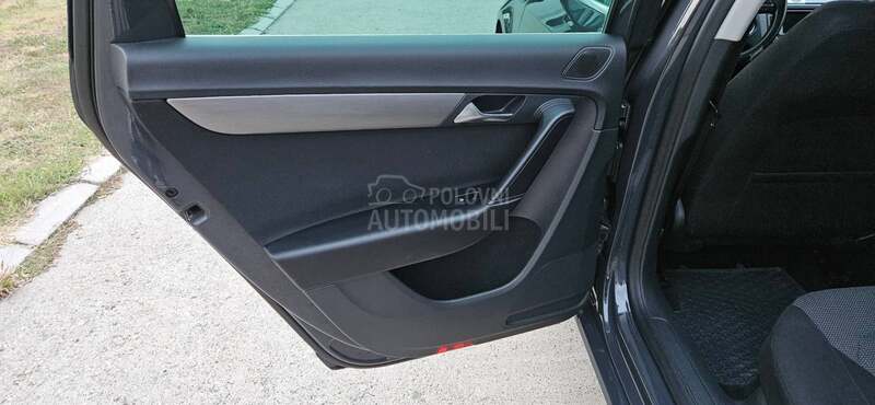 Volkswagen Passat B7 1.6 TDI