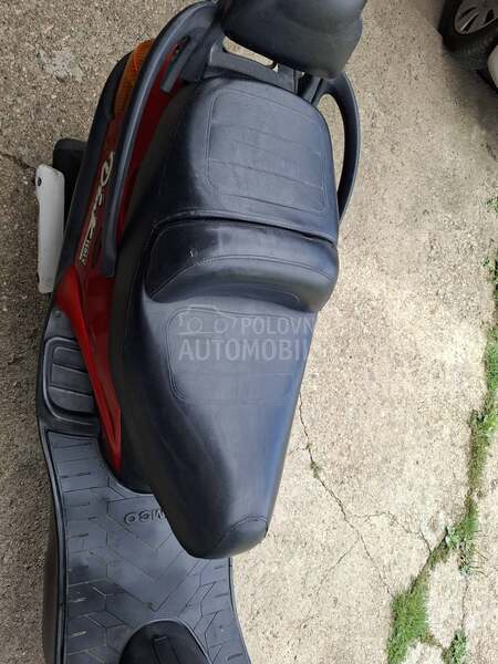 Kymco 150 LX Dink