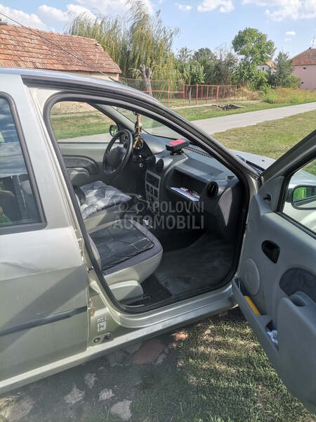 Dacia Logan uu1lsdaah36466109