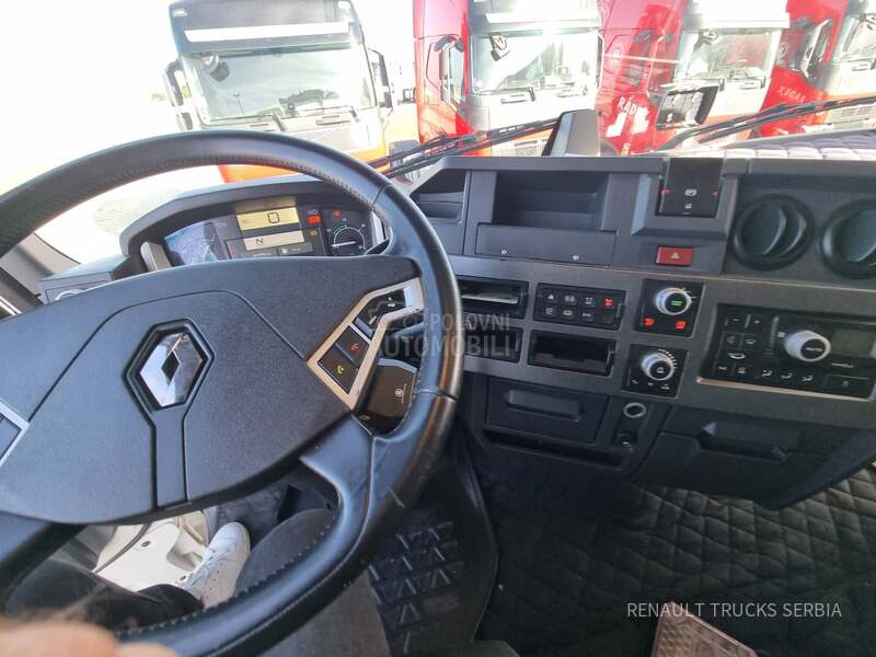 Renault T520 SCHMITZ