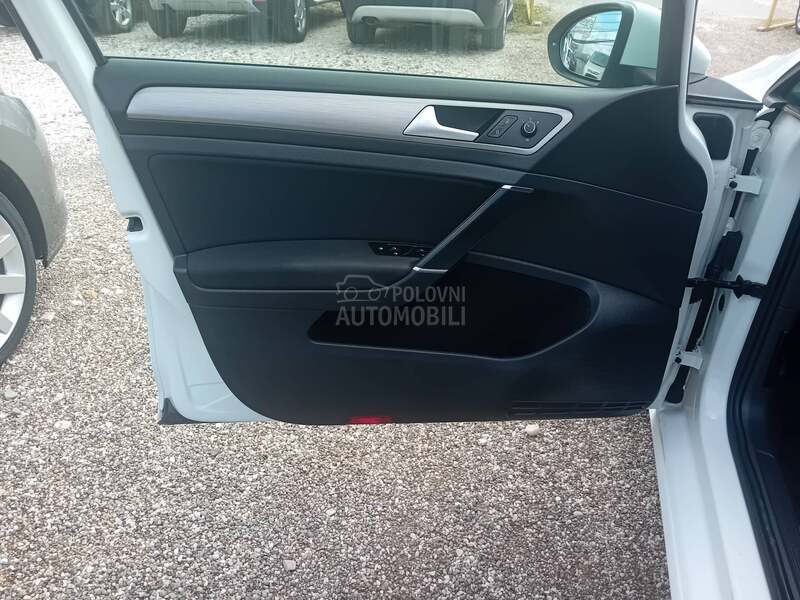 Volkswagen Golf 7 1.2 tsi