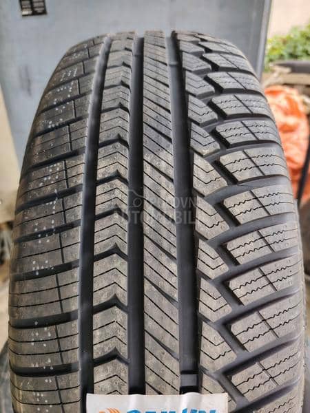 Sailun 235/65 R17 Sve sezone