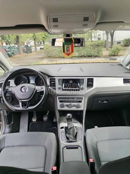 Volkswagen Golf Sportsvan 