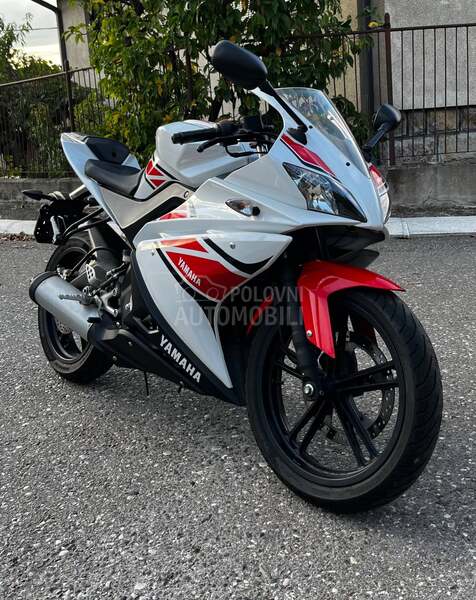 Yamaha YZF R125 Anniversary