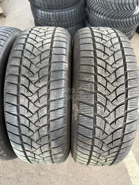 Dunlop 245/65 R17 Zimska