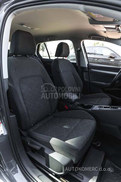 Volkswagen Golf 8 1.5 TSI DSG