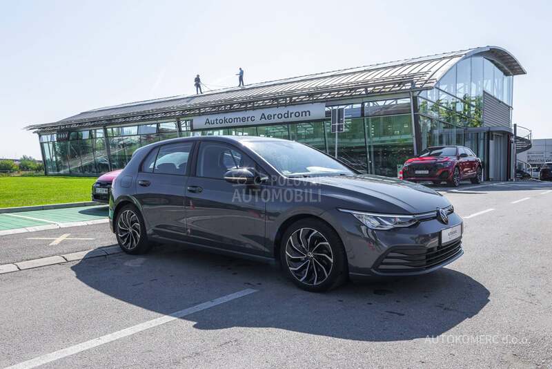 Volkswagen Golf 8 1.5 TSI DSG