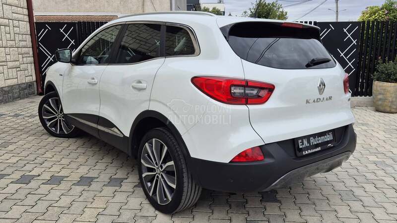 Renault Kadjar // BOSE // L E D //