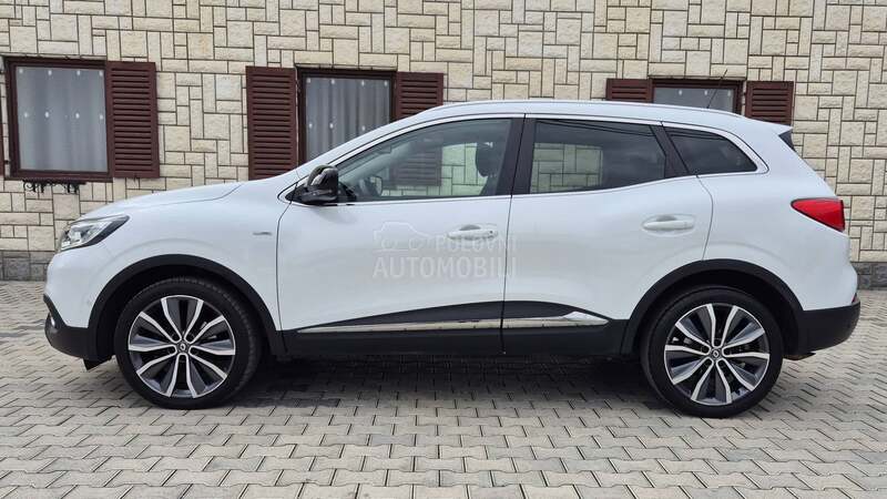 Renault Kadjar // BOSE // L E D //