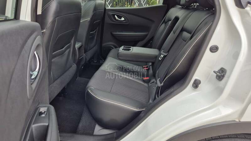 Renault Kadjar // BOSE // L E D //