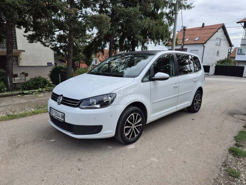 Volkswagen Touran 2.0tdi DSG
