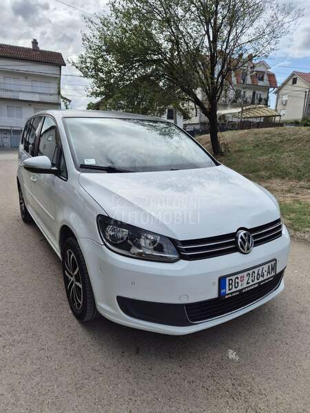 Volkswagen Touran 2.0tdi DSG