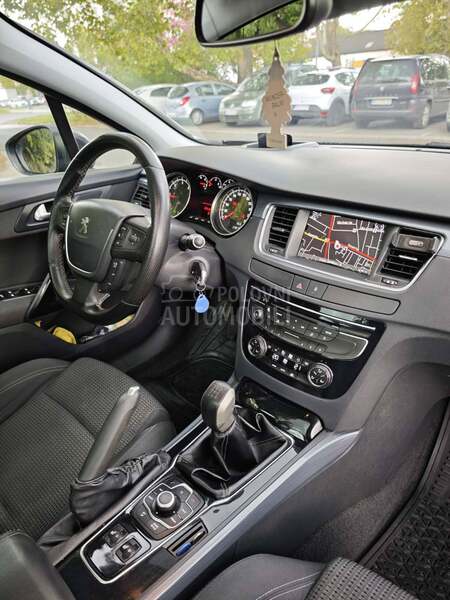 Peugeot 508 ALLURE XENON PANO