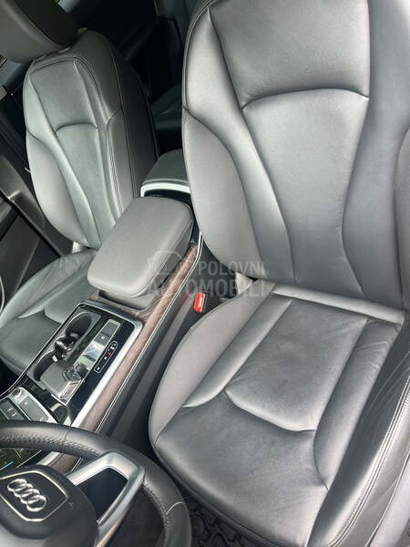 Audi Q7 HIBRID