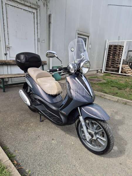 Piaggio Beverly Cruiser 250cc