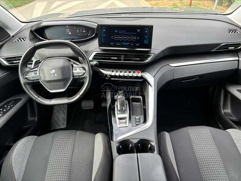 Peugeot 3008 1.5HDI AUT/V.SERV