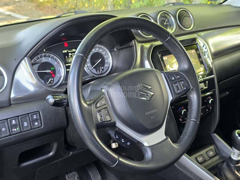 Suzuki Vitara 1.4mhevKuplj.ovde1vl