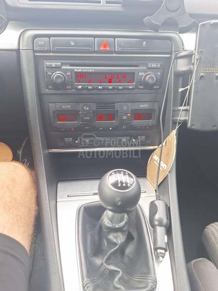Audi A4 2.0 TDI S Line