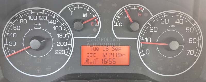 Fiat Grande Punto 1.4 CNG BELA PERLA