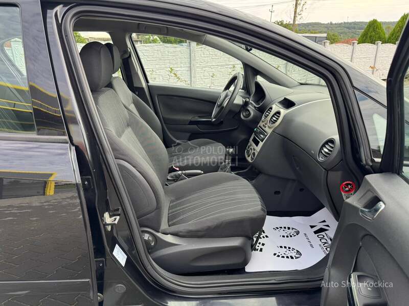Opel Corsa D 1.2 tng bas dobra