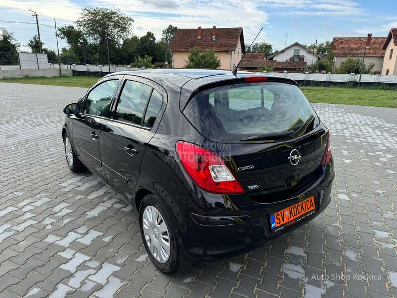 Opel Corsa D 1.2 tng bas dobra