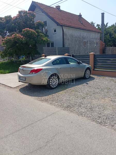 Opel Insignia 2.0.. CDI
