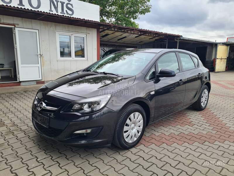 Opel Astra J 1.3 CDTI ENJOY