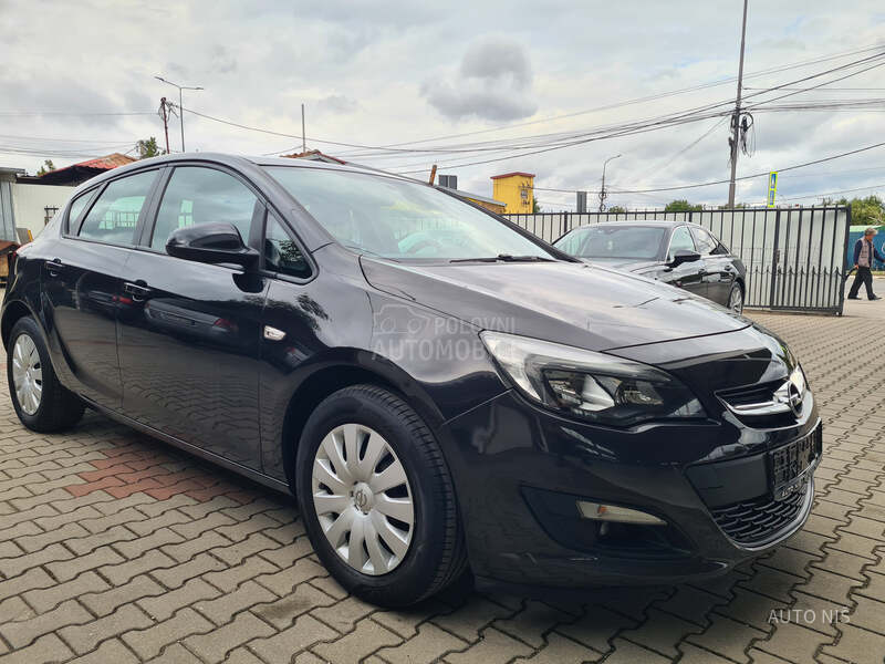 Opel Astra J 1.3 CDTI ENJOY