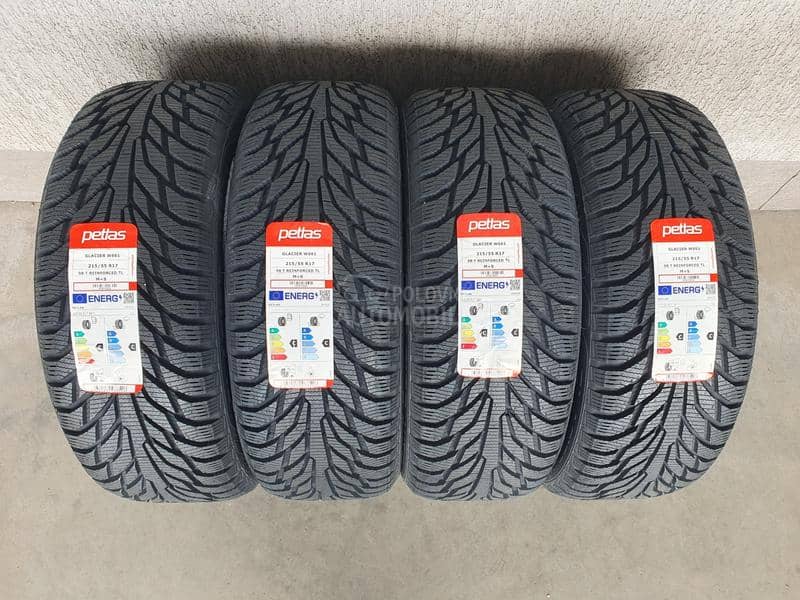 Petlas 215/55 R17 Zimska