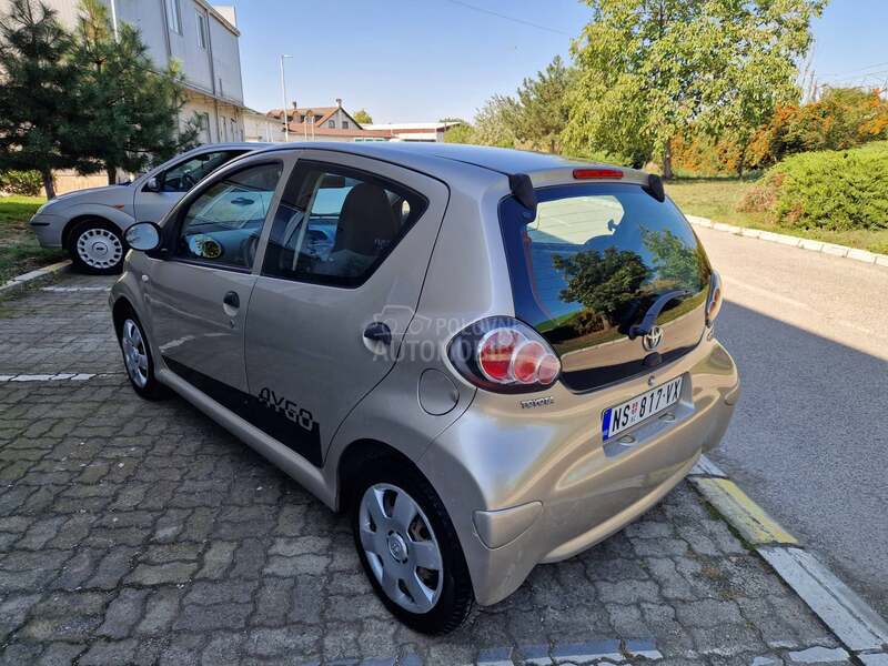 Toyota Aygo 1.0