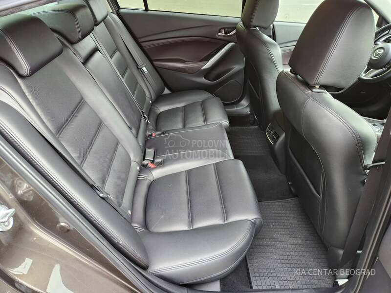 Mazda 6 2.2 REVOLUTION A/T
