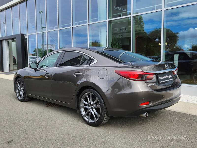 Mazda 6 2.2 REVOLUTION A/T