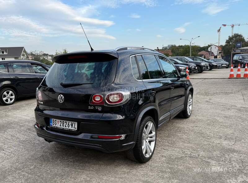 Volkswagen Tiguan 2.0 TDI R-LINE 4X4