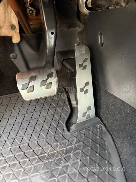 Volkswagen Tiguan 2.0 TDI R-LINE 4X4