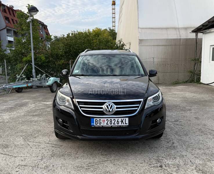 Volkswagen Tiguan 2.0 TDI R-LINE 4X4