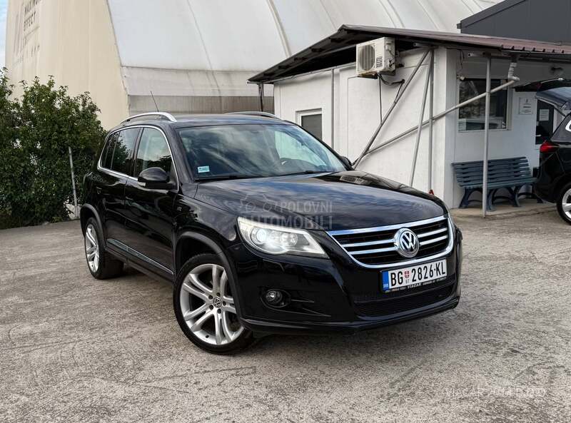 Volkswagen Tiguan 2.0 TDI R-LINE 4X4
