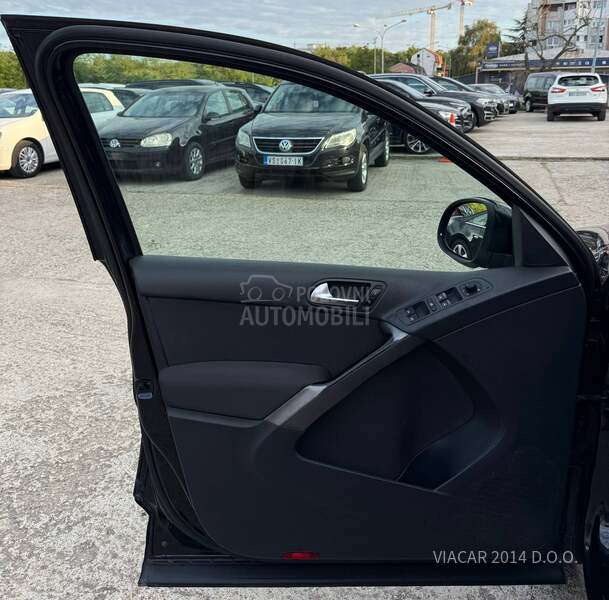 Volkswagen Tiguan 2.0 TDI R-LINE 4X4