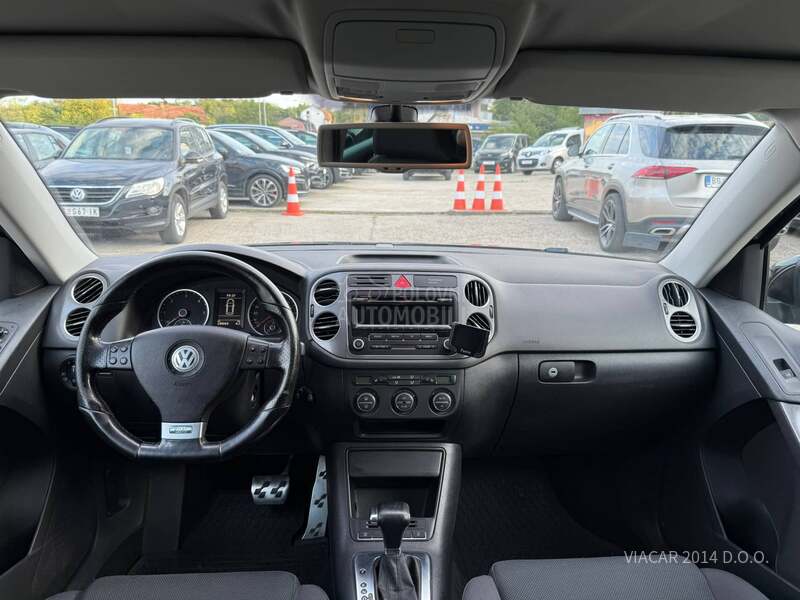 Volkswagen Tiguan 2.0 TDI R-LINE 4X4